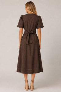 Women's Chocolate Brown Contrast Stitch Short Sleeve Midi Dress