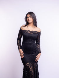 Black Floral Bodycon Lace Off-Shoulder Maxi Dress