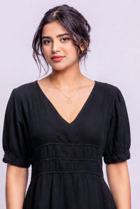 Women's Black V Neck Puff Sleeve Tiered Midi Dress
