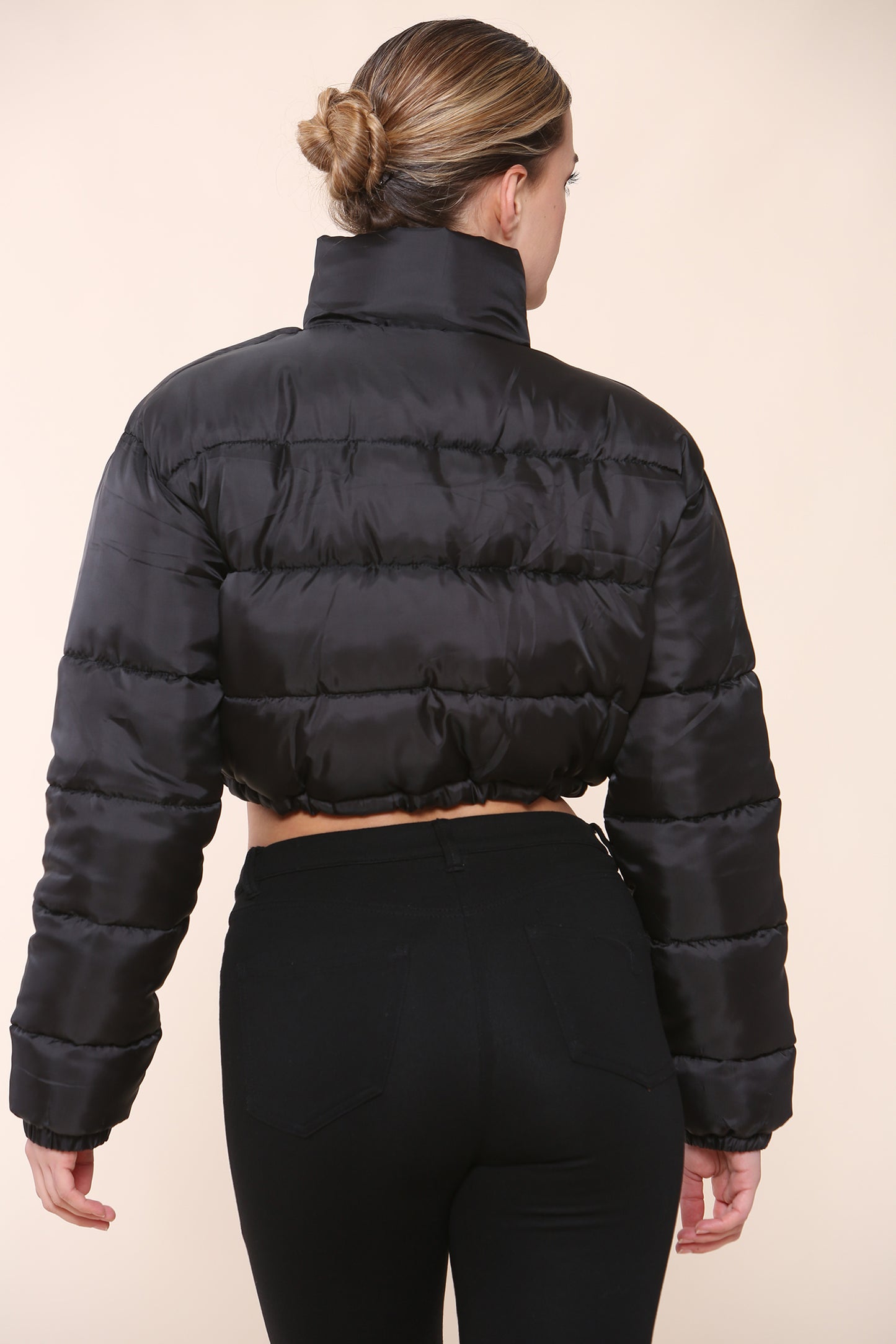 Slay Puffer Jacket: Winter Elegance