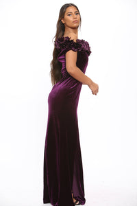 Off Shoulder Ruched Ruffles Maxi Dress - Maxi Dress - Avinci